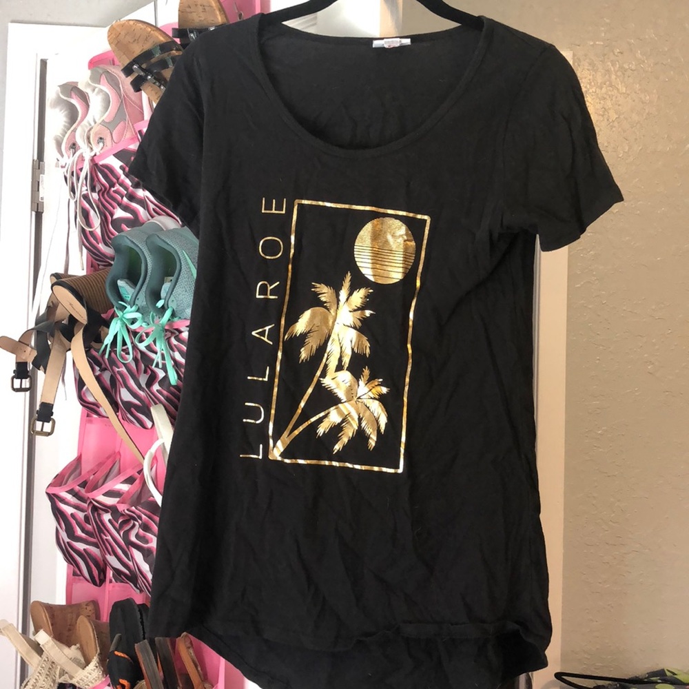 LuLaRoe classic t